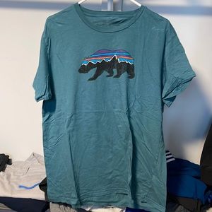 Patagonia tee